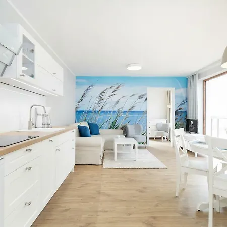 By Jantar Daire Kolobrzeg