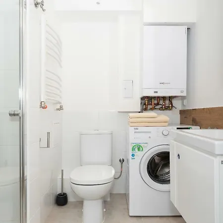 By Jantar 코워브제크