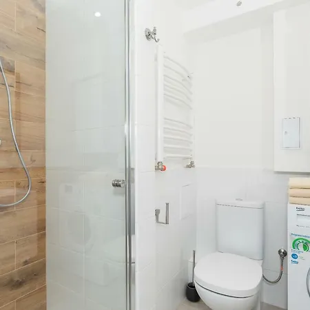 By Jantar 코워브제크